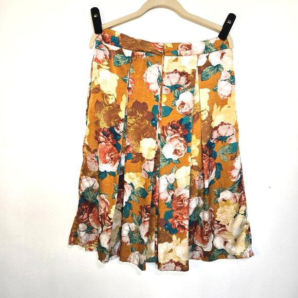 Tahari ASL Inverted Pleated Floral Midi Skirt. Size 10. - Picture 2 of 9